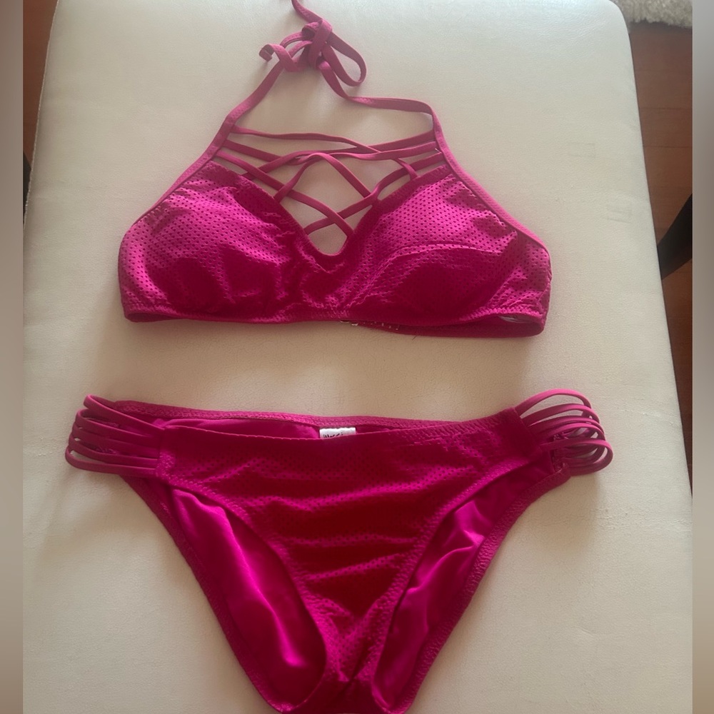 Mission bikini set